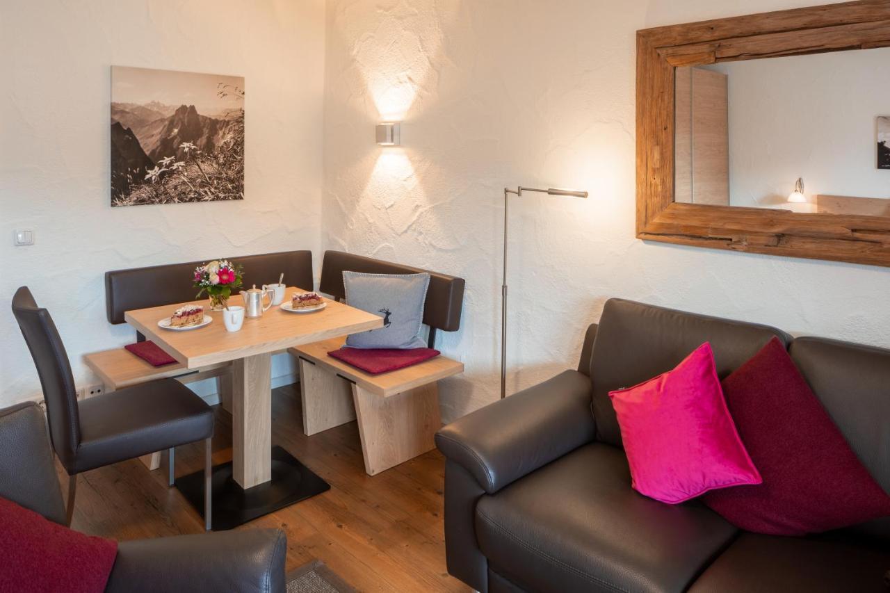 Landhaus Gerlach Oberstdorf Bagian luar foto